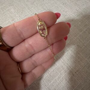 Kendra Scott Dainty Flower Bracelet